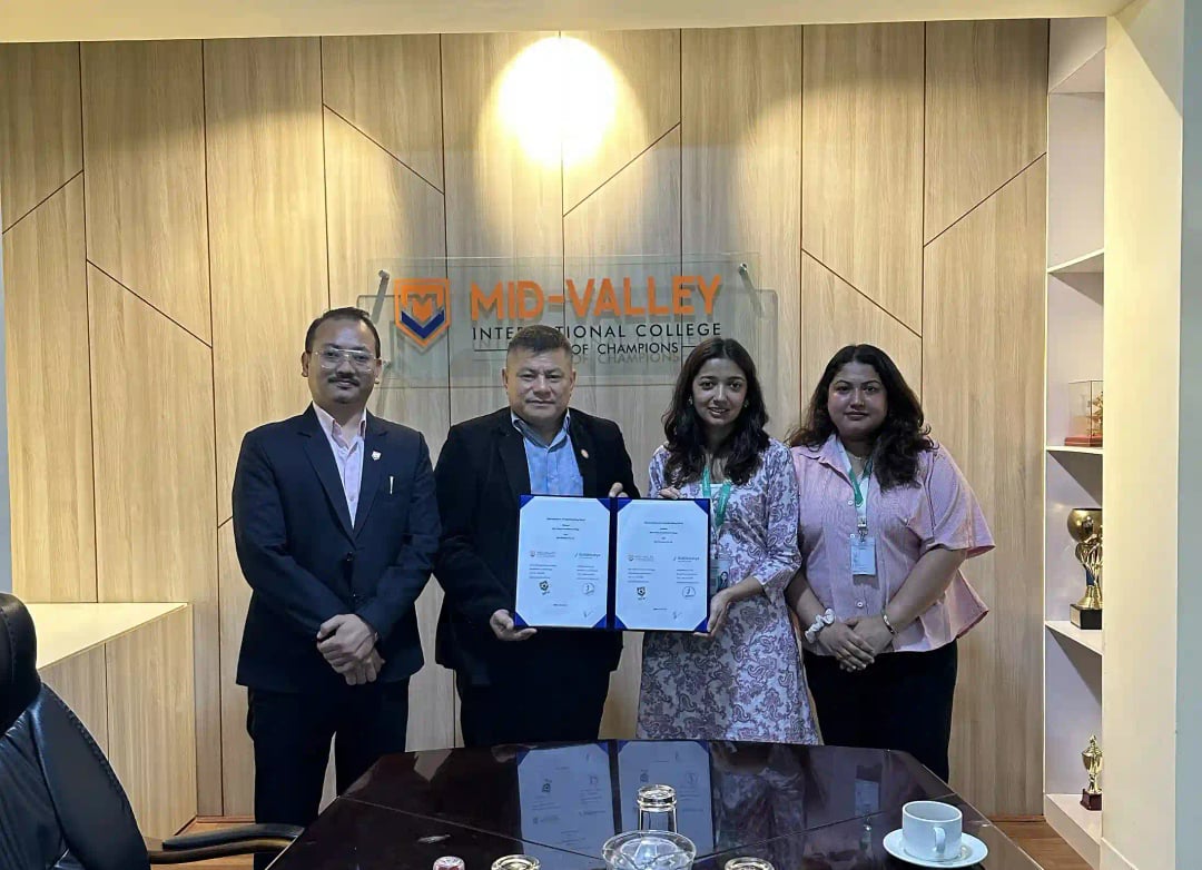 Joining Hands with Mid-Valley